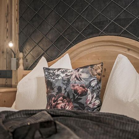 Appartement Christoph Ried im Zillertal Luaran gambar