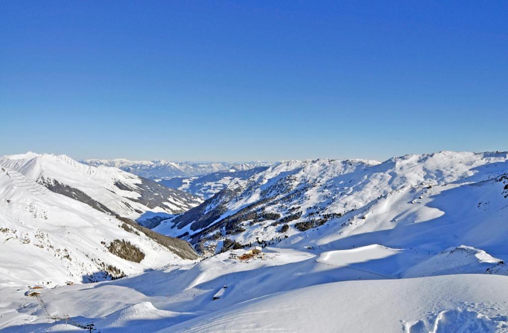 Appartement Christoph Ried im Zillertal Luaran gambar